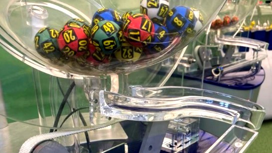 LOTO – Duminică, 5 ianuarie 2024. Reportul la Joker depășește 1,56 milioane de euro. Bani mulți în joc și la Noroc